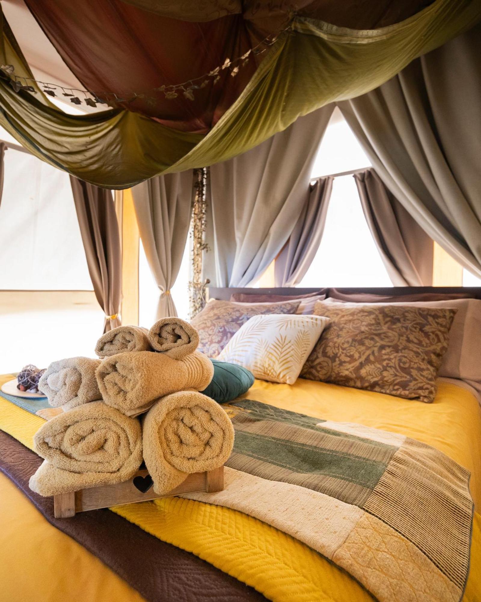 Ciriga Sicily Glamping Resort Santa Maria Del Focallo Exterior photo